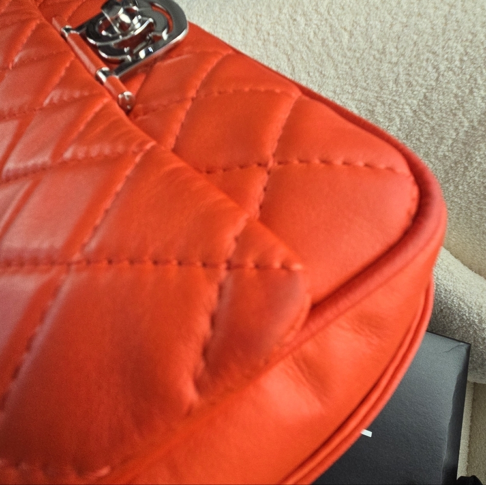 CHANEL Coral Quilted Lambskin Flap Shoulder Bag Medium - Picture 17 of 17